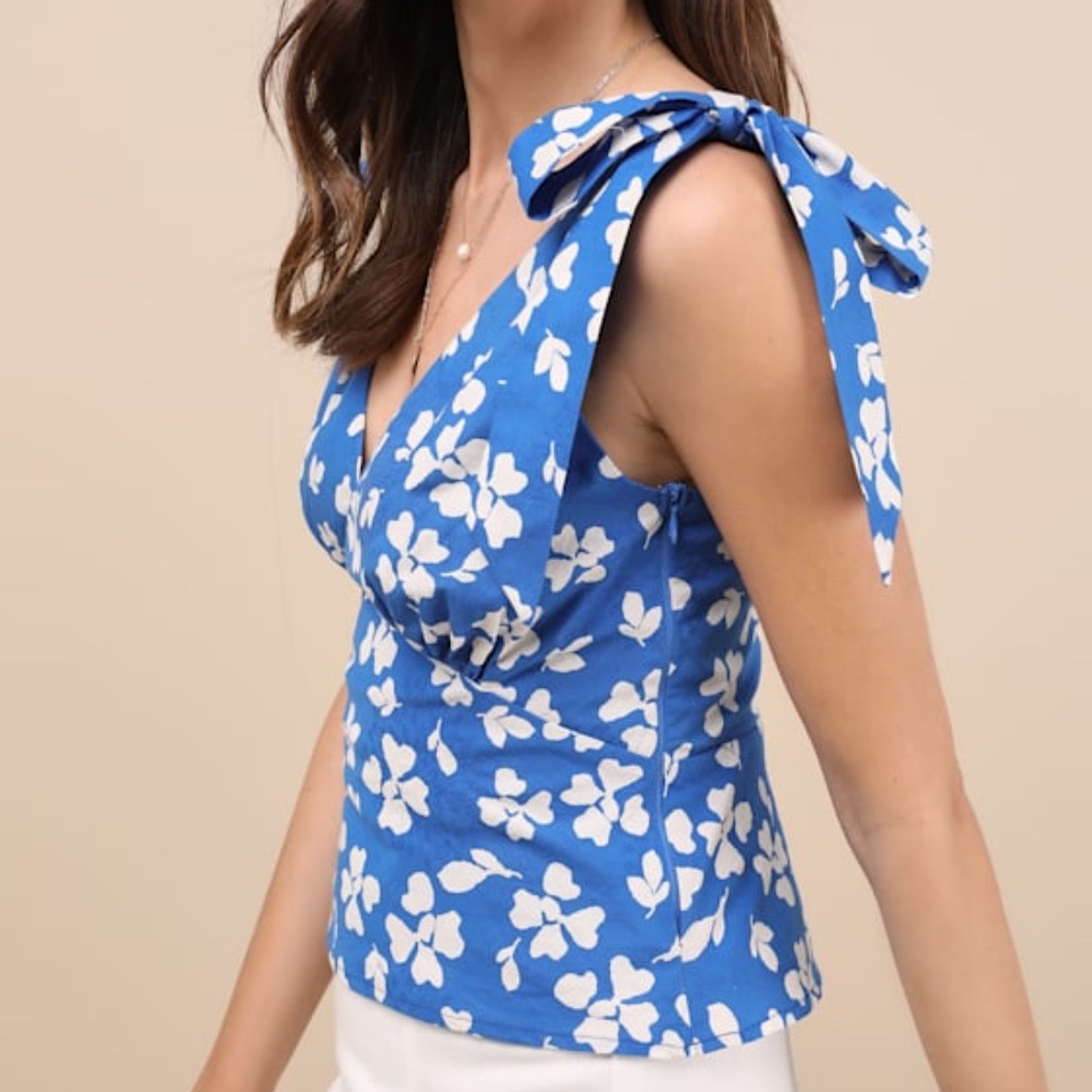 NWT! Lulus Violet Blue Floral Tie-strap Tank Top - Size M
